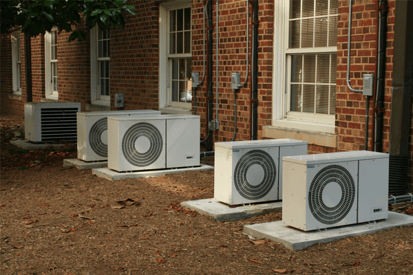 The pros and cons of choosing a ductless heating and cooling system